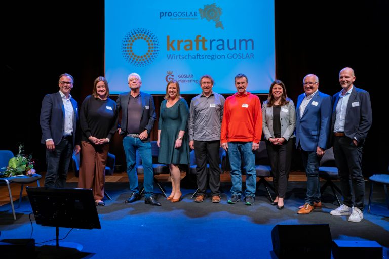 Mehr über den Artikel erfahren 3. Kraftraum-Veranstaltung war ein voller Erfolg